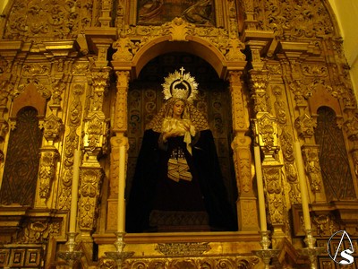 La dolorosa en su retablo de la parroquia de San Miguel Arcngel