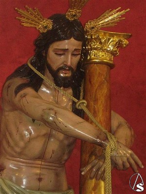 El Santísimo Cristo atado a la columna es obra del escultor antequerano Andrés de Carvajal y Campos 