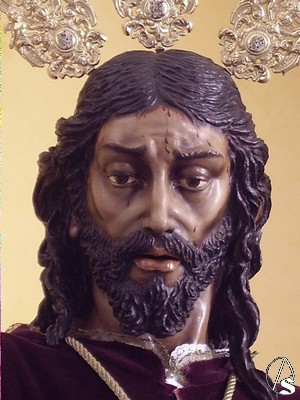  Expresivo rostro de Jesús Cautivo