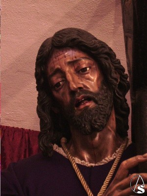 Primer plano del rostro de Jesús de Pasión 