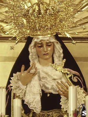 La Virgen del Mayor Dolor y Traspaso goza también de gran devoción en la ciudad 