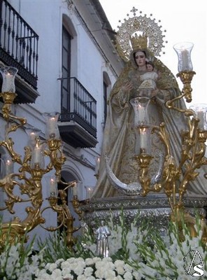 Nuestra Señora de la Antigua en la procesión del Corpus Christi 
