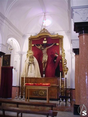 La hermandad tiene su sede canónica en una capilla propia a la que da nombre la advocación de su titular, el Cristo de los Remedios 
