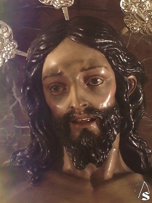 Primer plano del rostro de Jesús Resucitado 