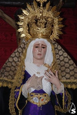 Nuestra Señora de los Dolores, dolorosa realizada por el escultor Manuel Echegoyan y cuyo coste ascendió a 5000 pesetas 
