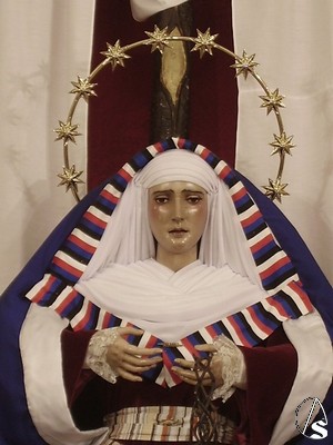 La Virgen de la Soledad vestida de hebrea en Navidad 