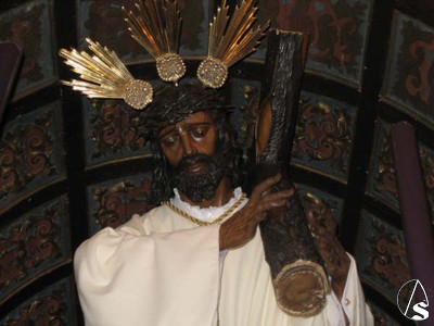  Manuel Pineda Calderón realizó la talla del Cristo en 1938...
