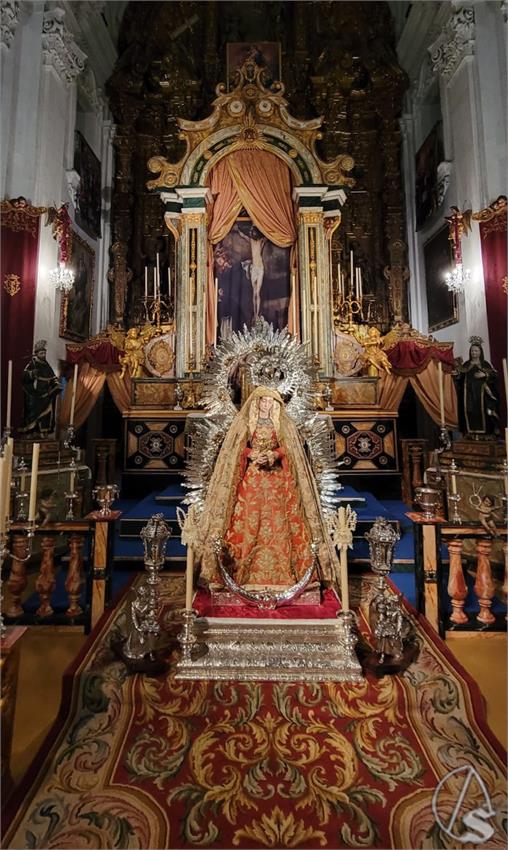 Altar_de_cultos-