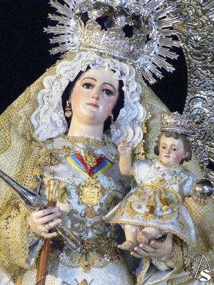  Virgen de las Nieves