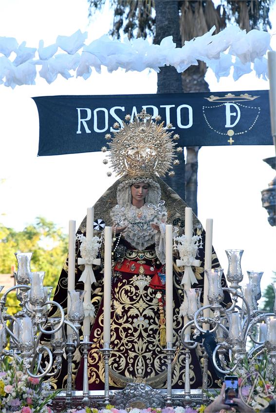 Virgen_Rosario_y_Esperanza_Sevilla_Esta_Luis_M_Fernandez_041024__7_.JPG