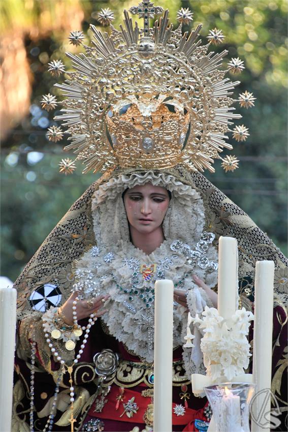 Virgen_Rosario_y_Esperanza_Sevilla_Esta_Luis_M_Fernandez_041024__9_.JPG