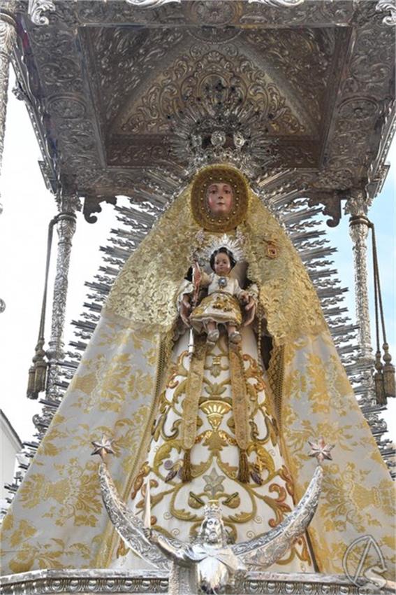 Virgen_de_la_Paz._2024._San_Juan_de_Aznalfarache__76___Copiar_.JPG