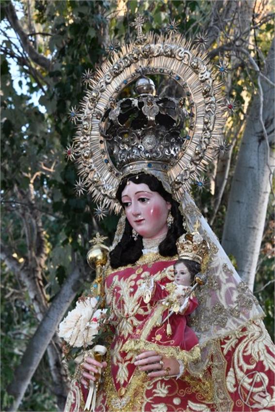 Virgen_de_los_Remedios._Estepa__86___Copiar_.JPG