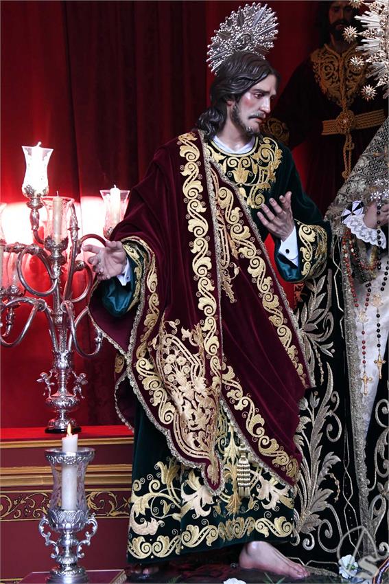 Virgen_del_Rosario_y_Esperanza_Sevilla_Este_Luis_M_Fernandez_270924__11_.JPG