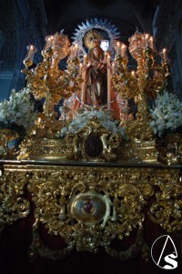 Dorado y restauracin de la Peana de la Virgen del Amparo