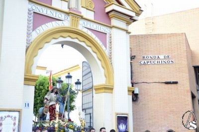  Pastora de Capuchinos 2012 - Carlos Jordn