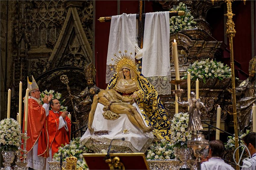 fjmontiel_Coronacion_Piedad_Baratillo_2024_DSC_0705_DxO