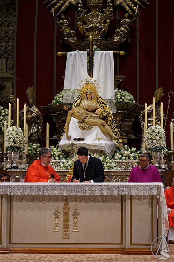 fjmontiel_Coronacion_Piedad_Baratillo_2024_DSC_0751_DxO