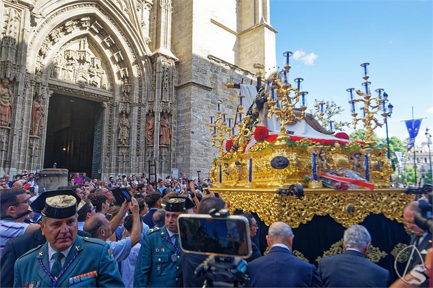 fjmontiel_Procesion_Triunfal_Coronacion_Piedad_Baratillo_2024_DSC_0916_DxO