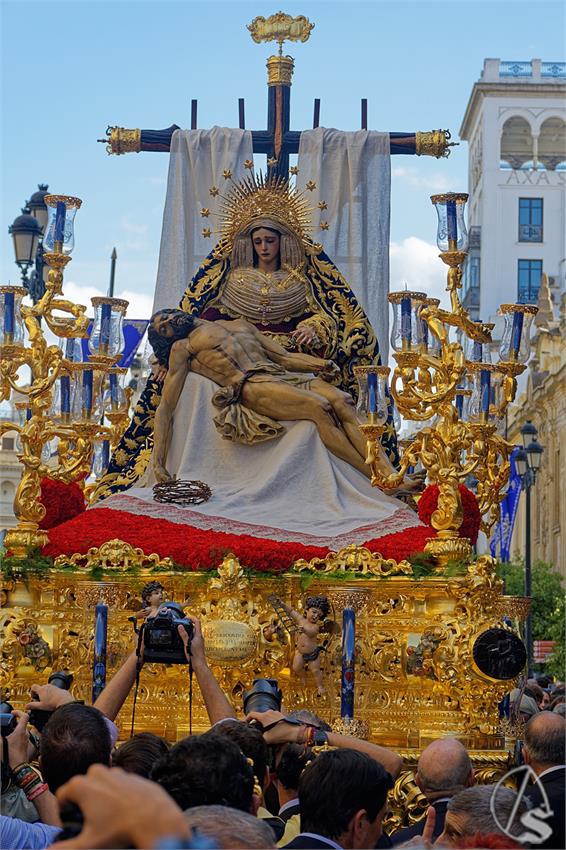 fjmontiel_Procesion_Triunfal_Coronacion_Piedad_Baratillo_2024_DSC_0917_DxO