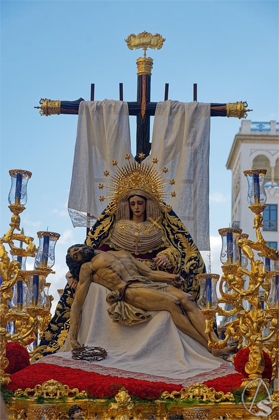 fjmontiel_Procesion_Triunfal_Coronacion_Piedad_Baratillo_2024_DSC_0919_DxO