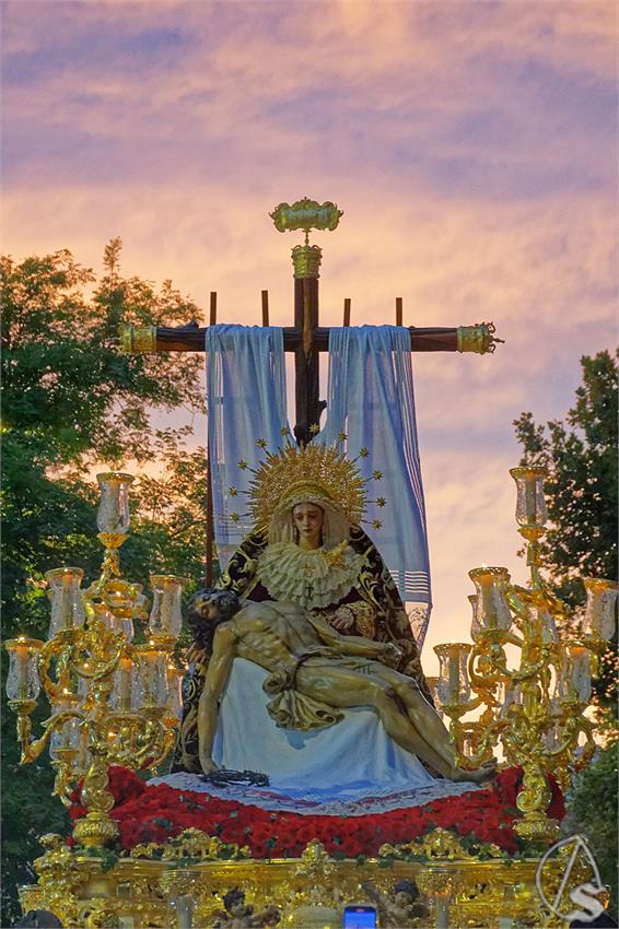 fjmontiel_TR_Ida_Coronacion_Catedral_Piedad_Baratillo_2024_DSC_09943_DxO