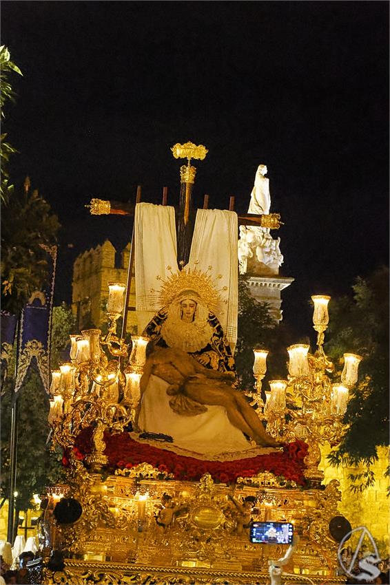 fjmontiel_TR_Ida_Coronacion_Catedral_Piedad_Baratillo_2024_DSC_10049_DxO